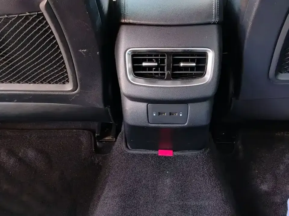 Hongqi Hongqi H5