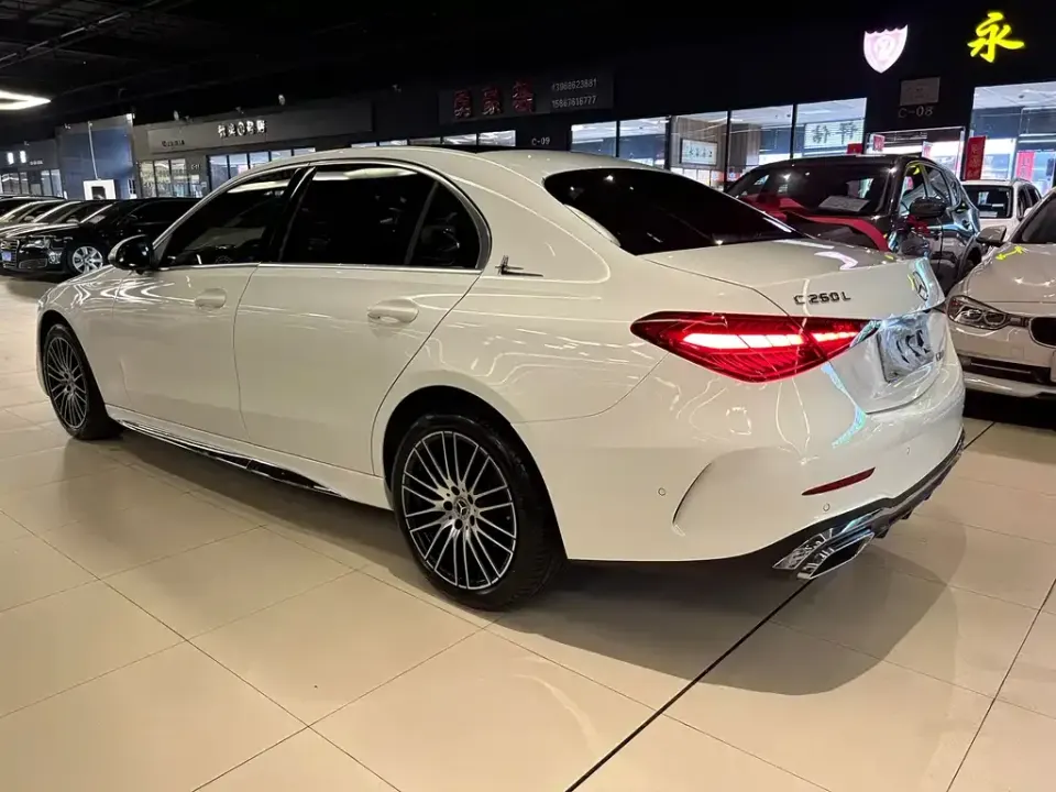Mercedes-Benz C-Class