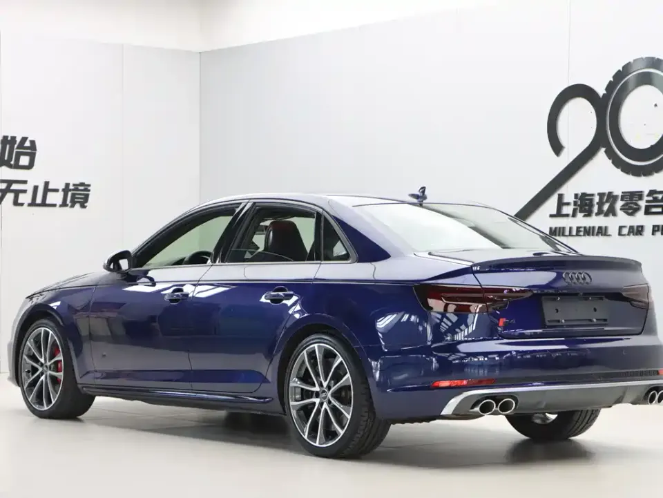 Audi S4