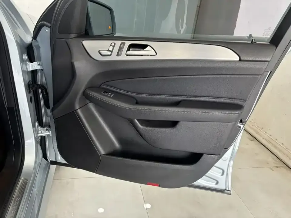 Mercedes-Benz GLE (Import)