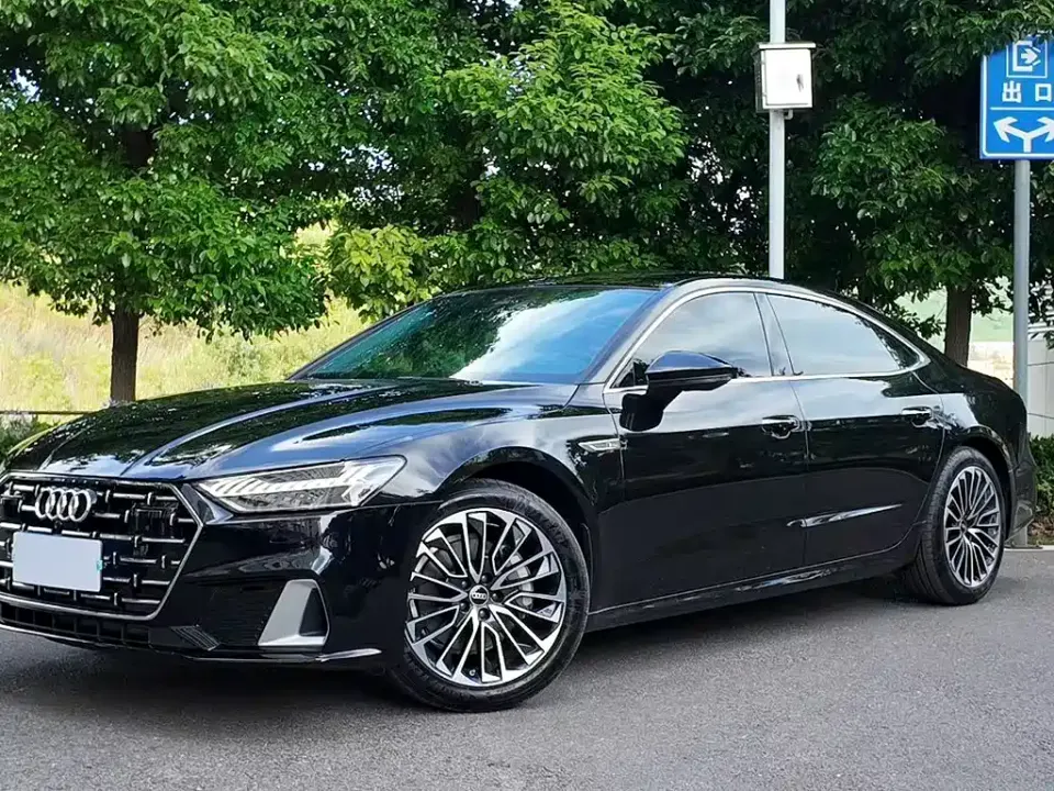 Audi A7L