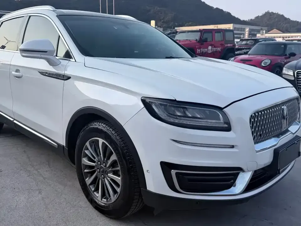 Lincoln Nautilus (Import)