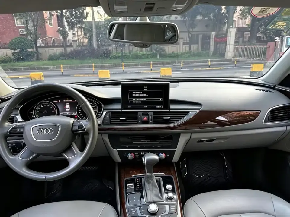 Audi A6 (Import)