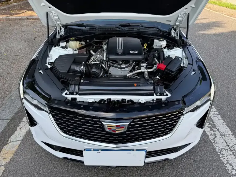 Cadillac CT4