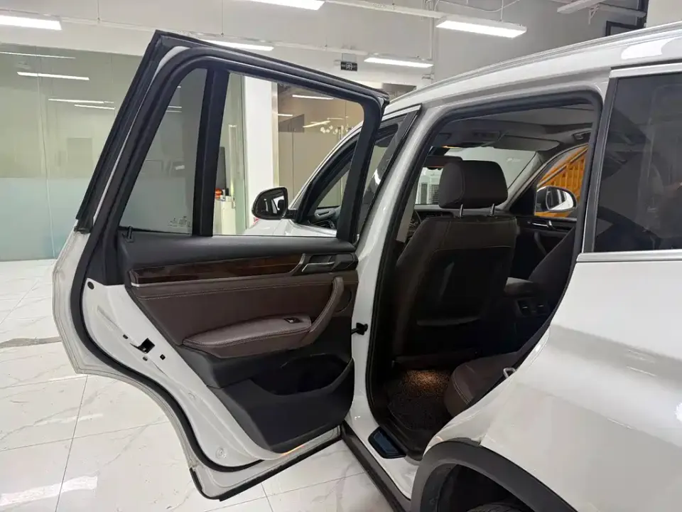 BMW X3 (Import)