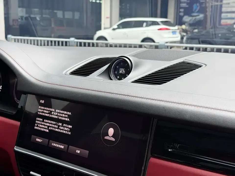 Porsche Cayenne Hybrid
