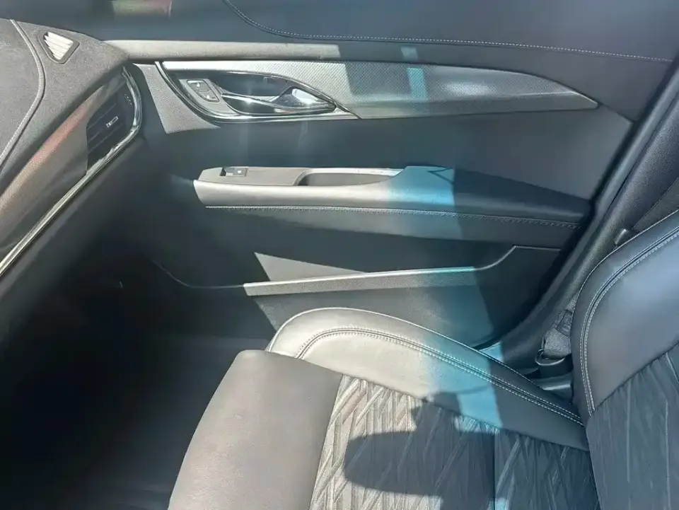Cadillac ATS-L