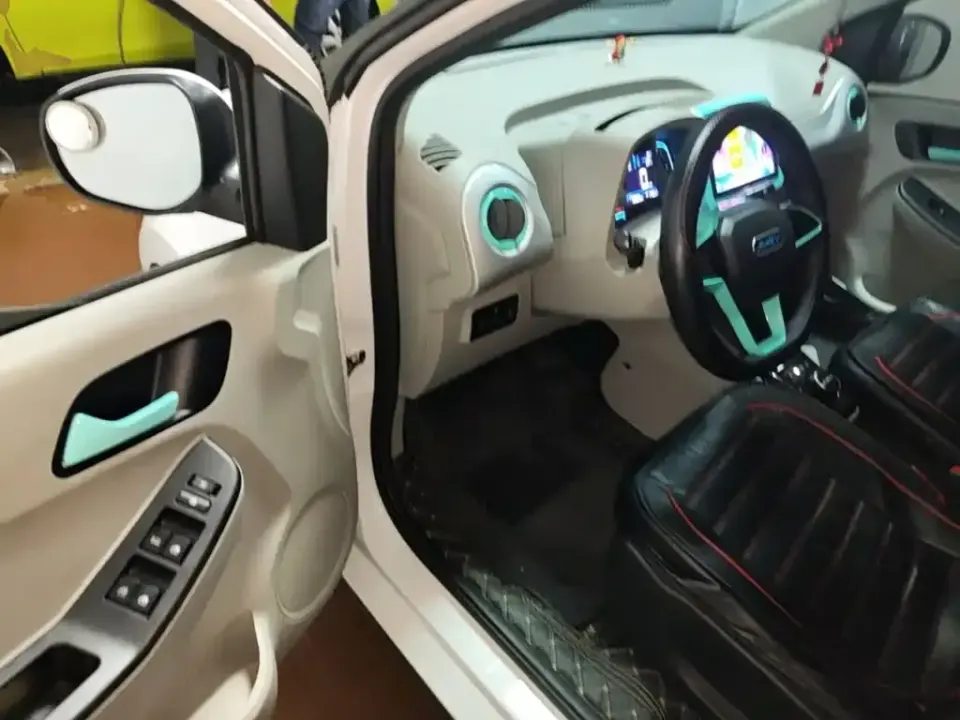 JMEV EV2