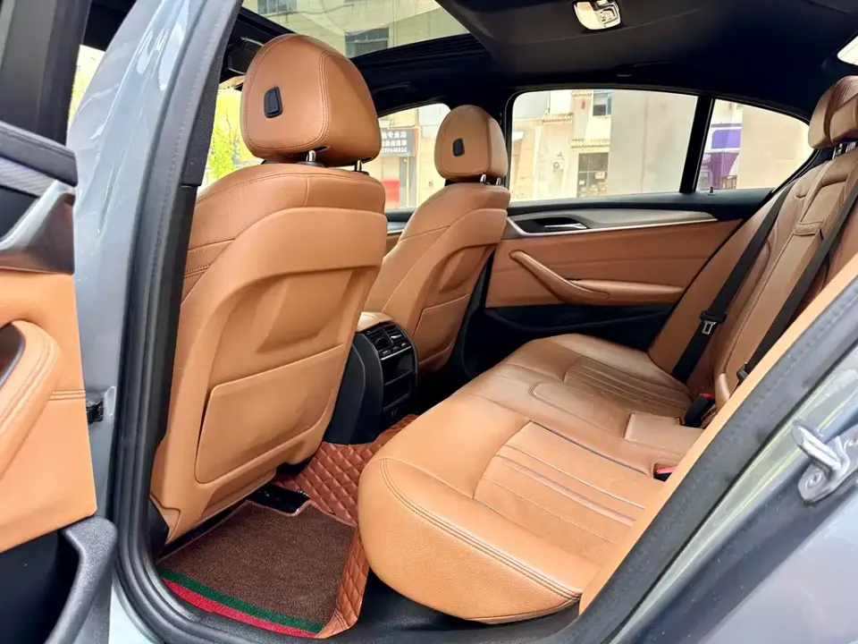 BMW 5 Series (Import)