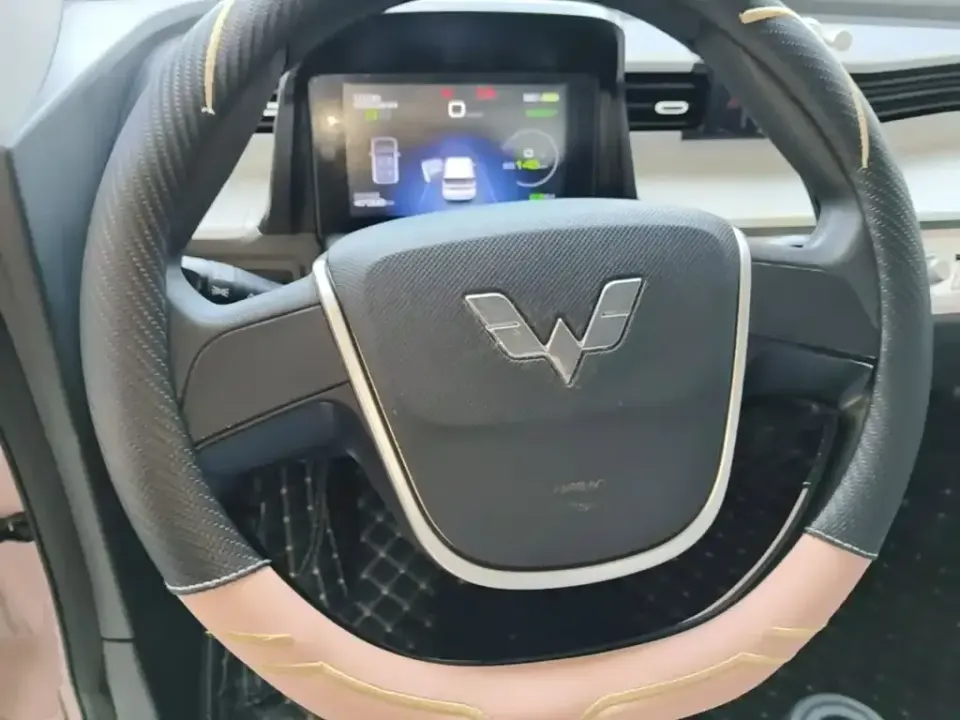 Wuling MINIEV