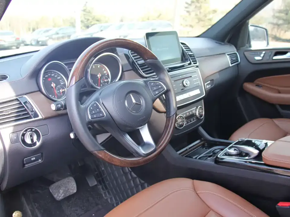 Mercedes-Benz GLS