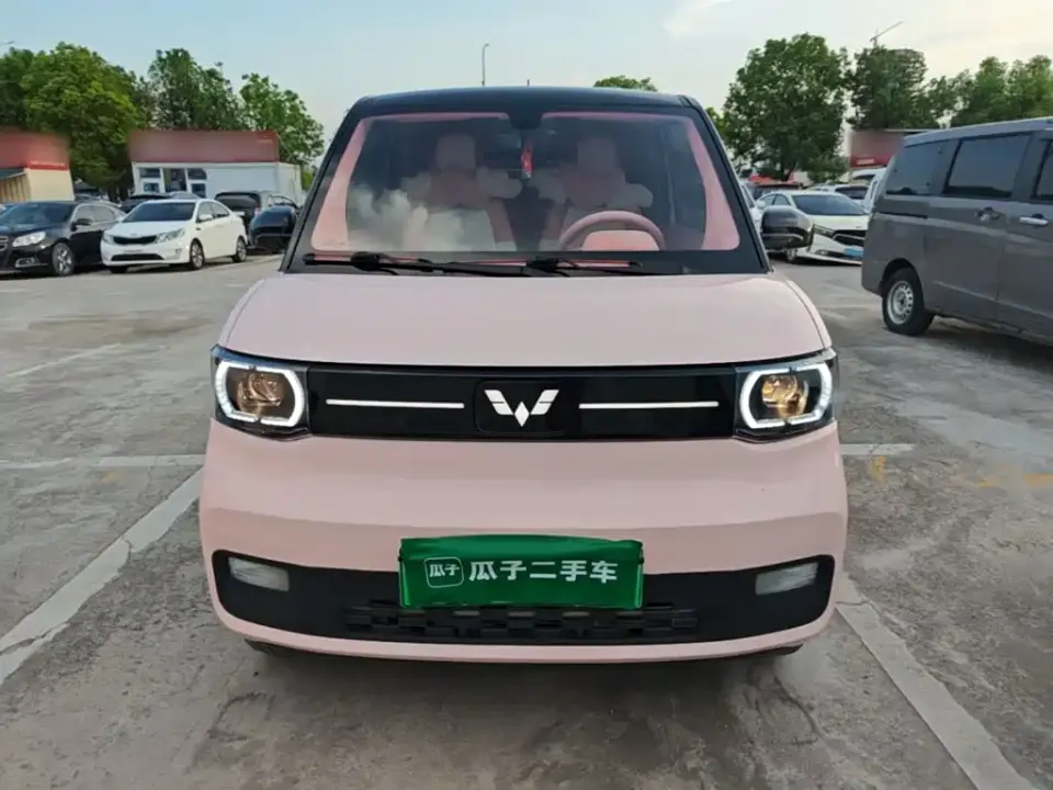 Wuling MINIEV