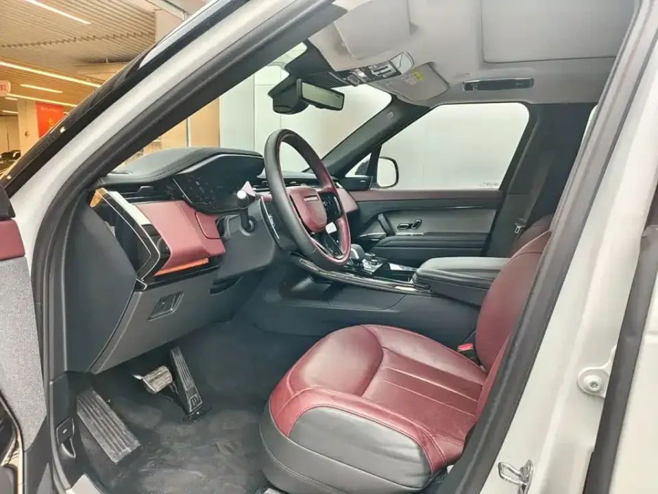 Land Rover Sport