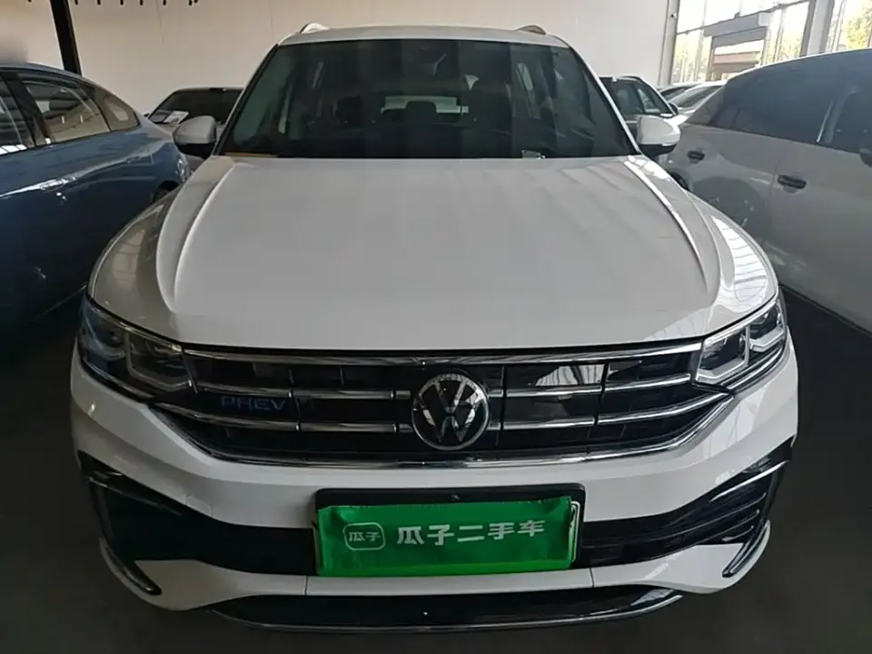 Volkswagen Tiguan L PHEV