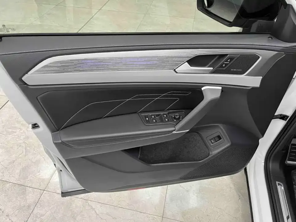 Volkswagen X