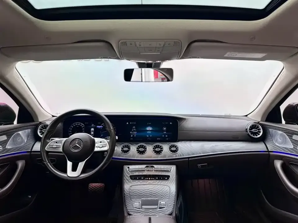 Mercedes-Benz CLS