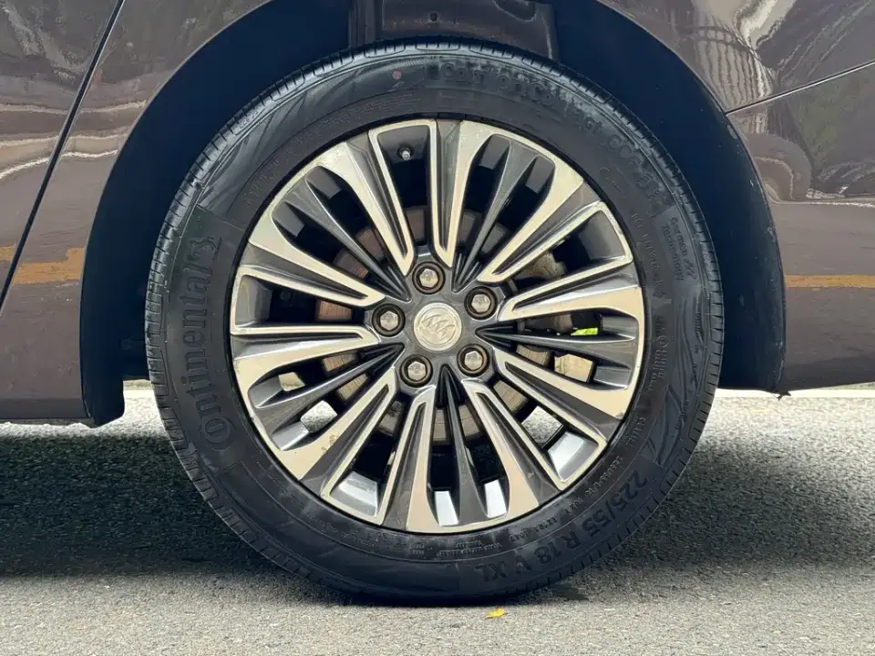Buick GL8