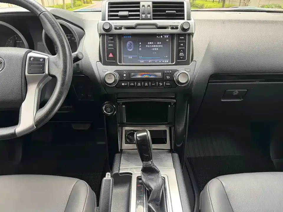 Toyota Prado (Import)