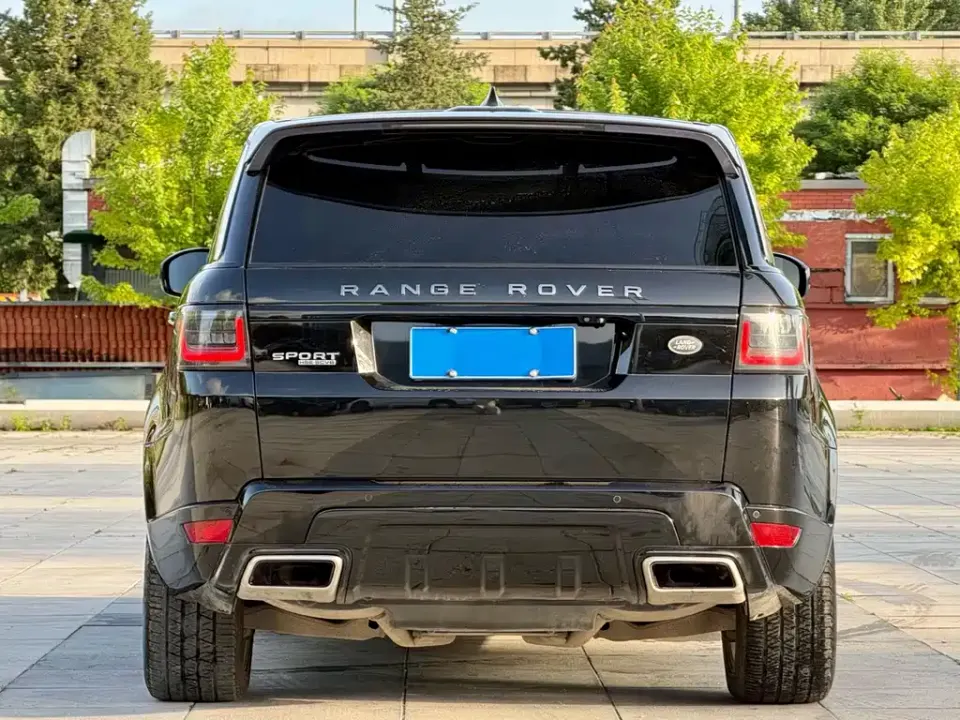 Land Rover Sport