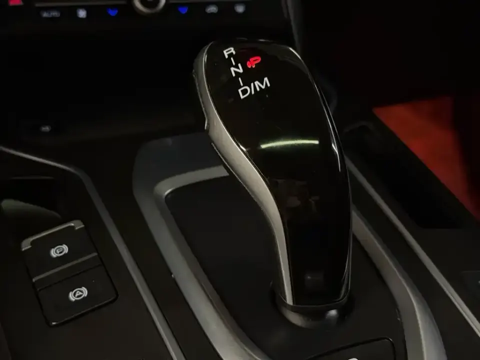 WEY Wey VV6