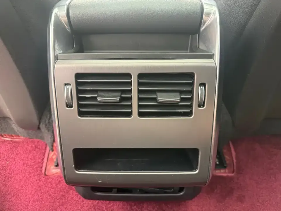 Land Rover Sport