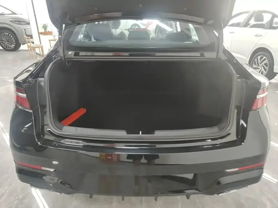 Geely Xingrui