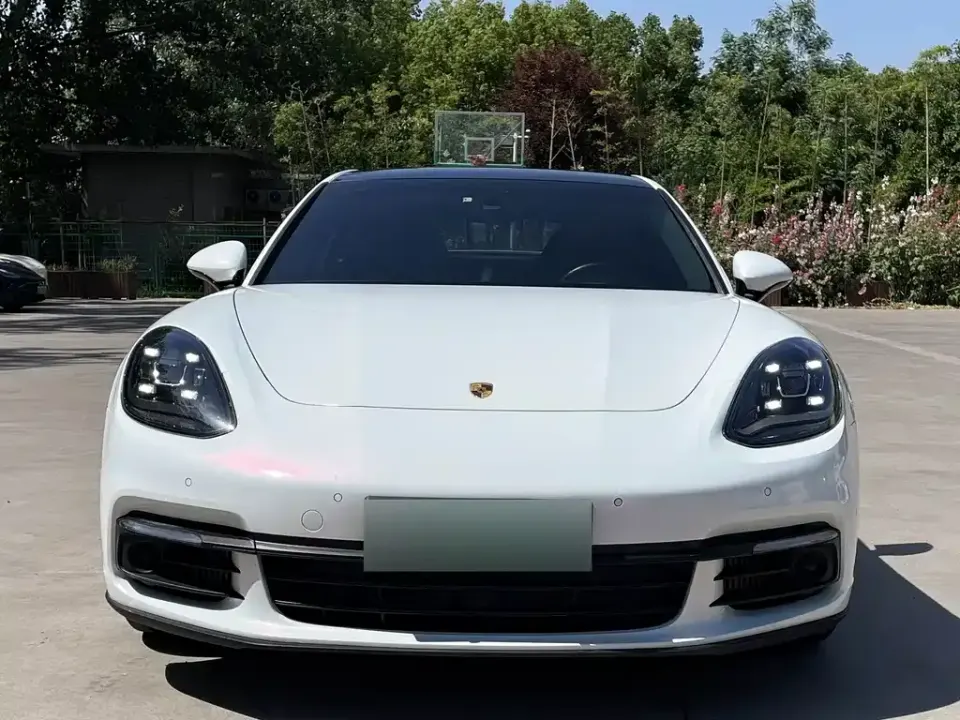 Porsche Panamera Hybrid