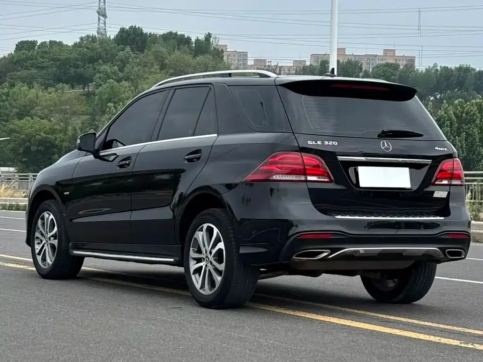 Mercedes-Benz GLE (Import)