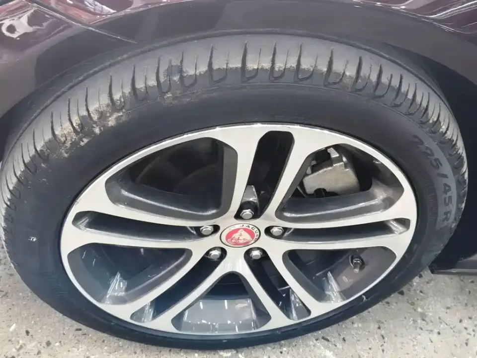 Jaguar XEL