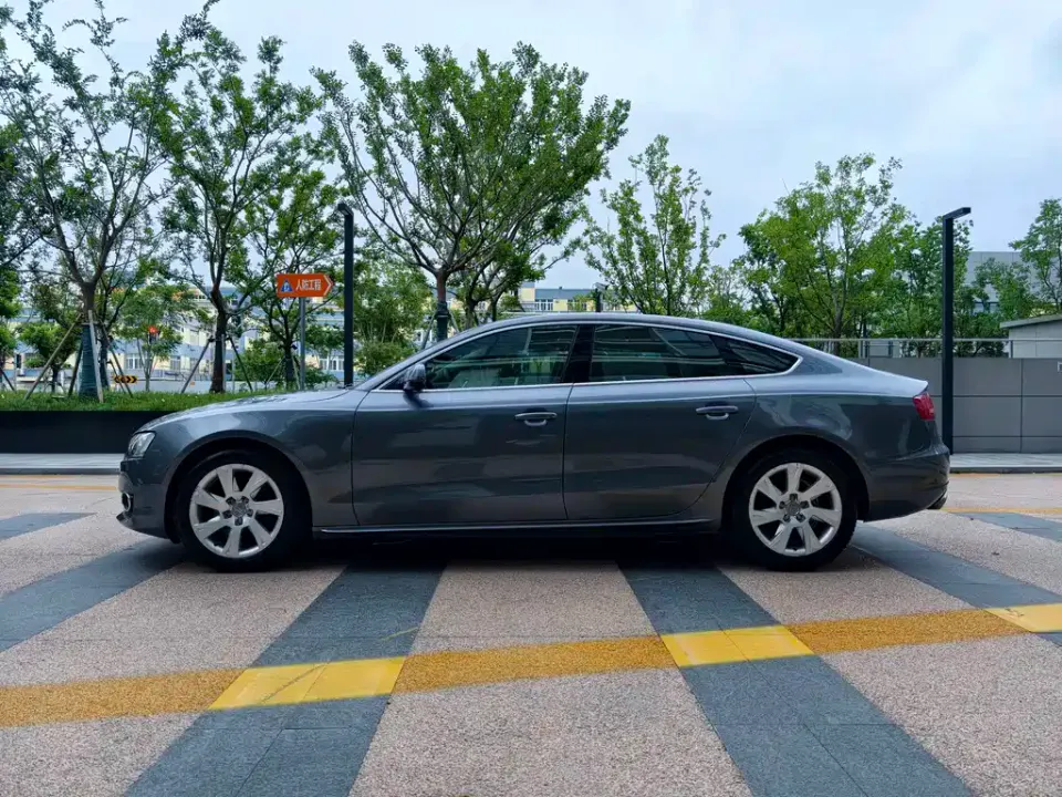 Audi A5 (Import)