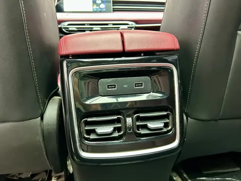 Jetour X70 Plus
