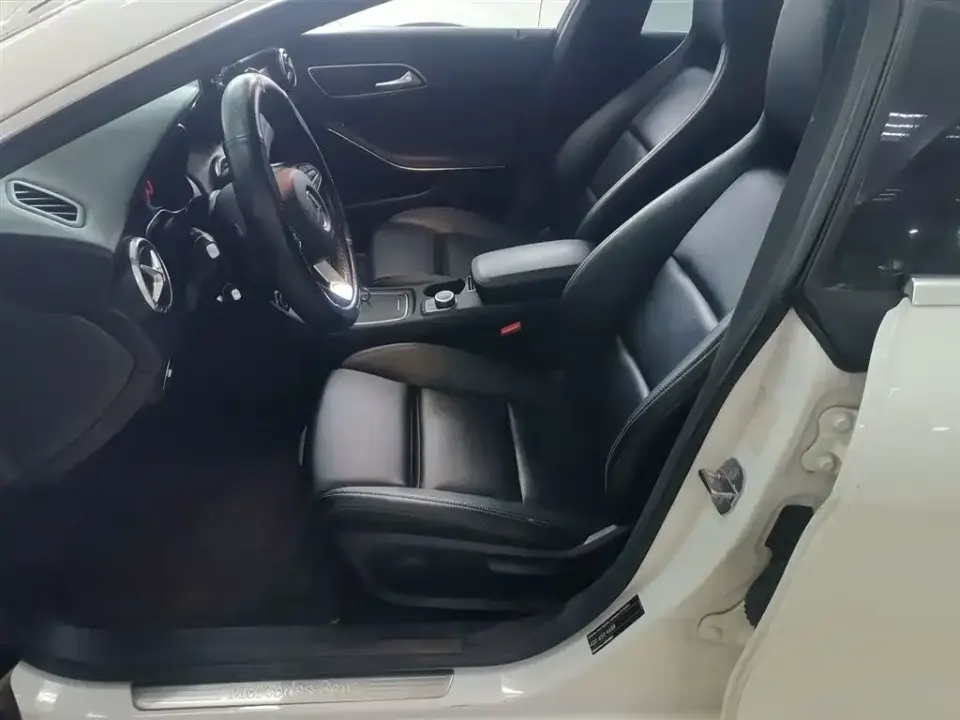 Mercedes-Benz CLA (Import)