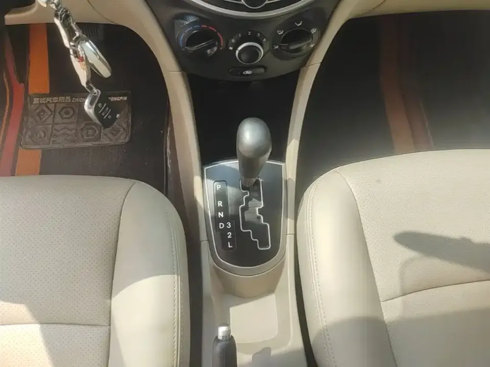 Hyundai Verna