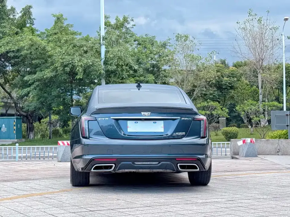 Cadillac CT5