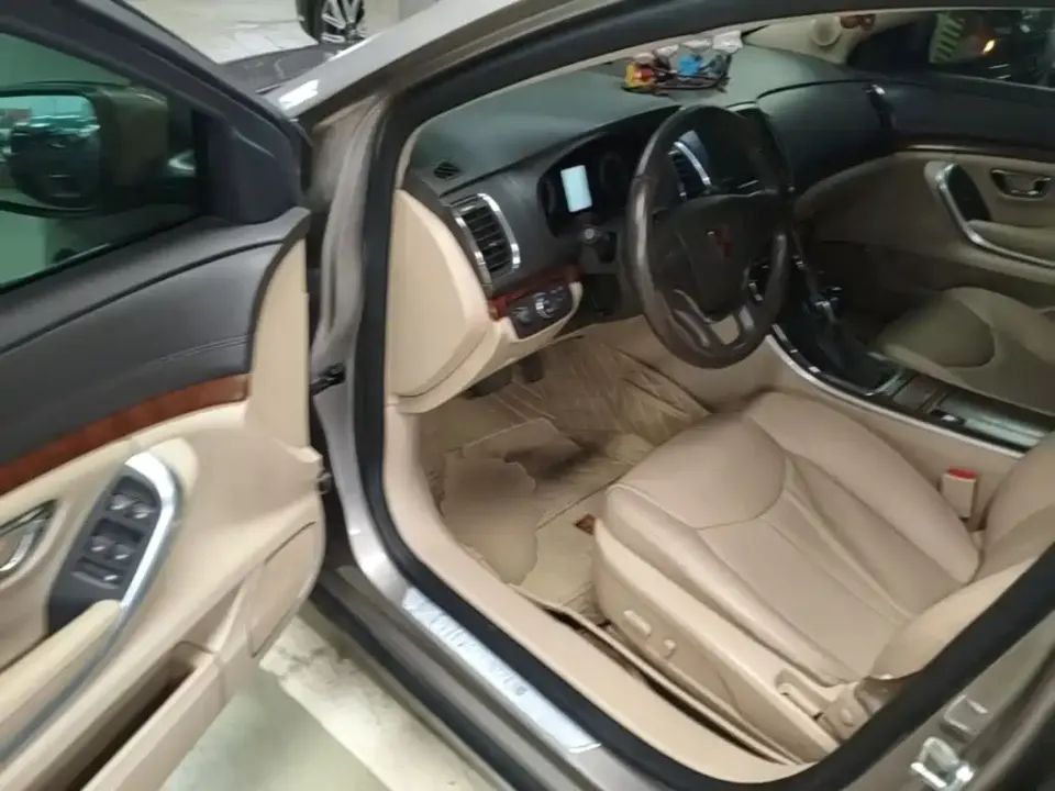 Roewe 950