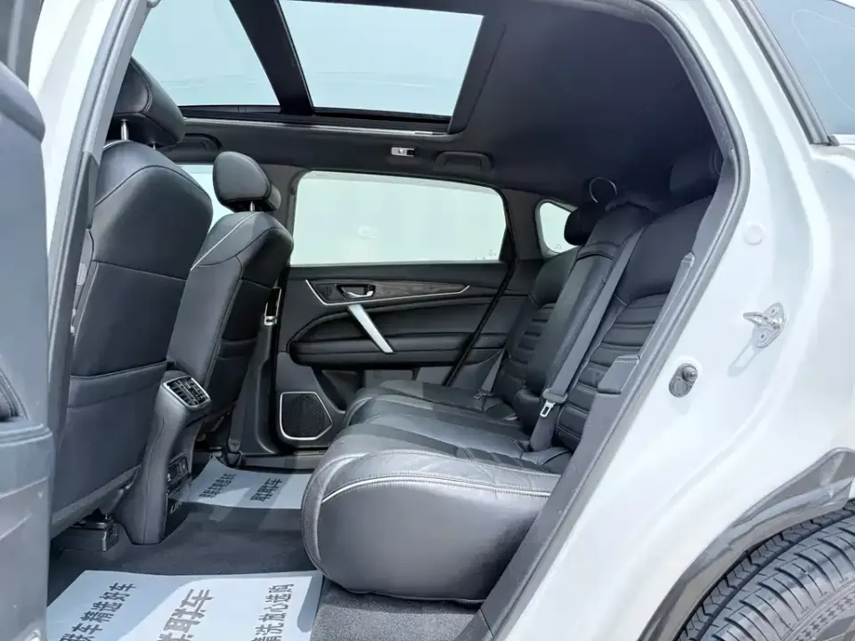 Honda UR-V