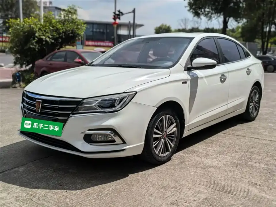 Roewe i5