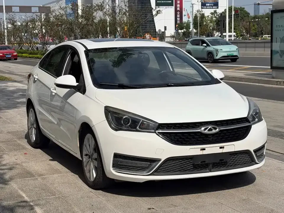 Chery Arrizo 5