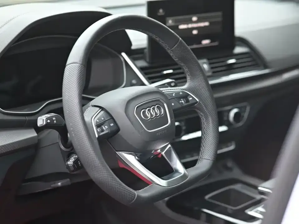 Audi Q5L Sportback