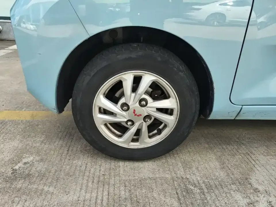 Wuling MINIEV