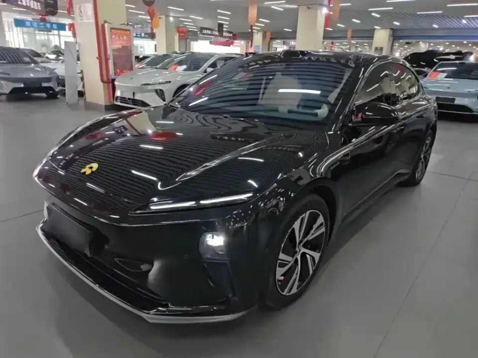 Nio ET5
