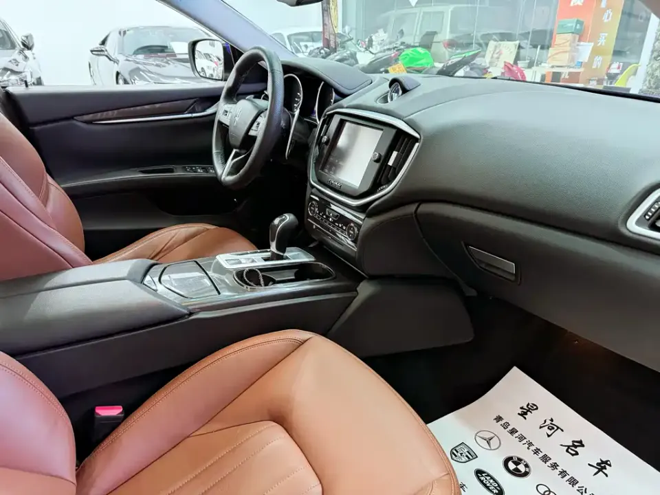 Maserati Ghibli