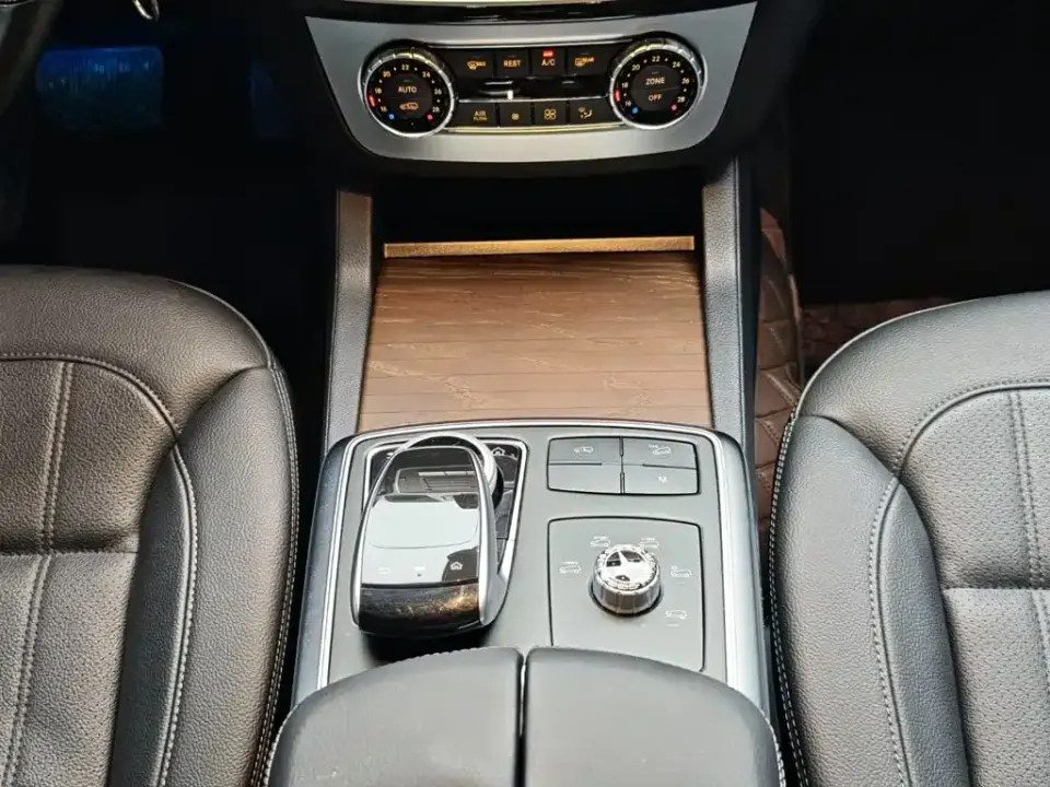 Beijing Off-Road BJ90