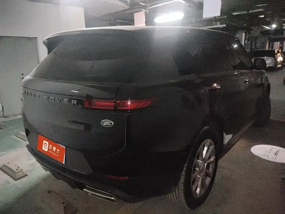 Land Rover Sport