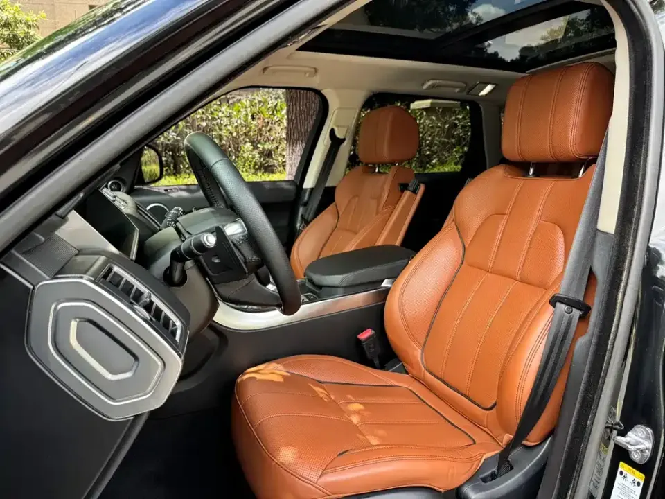 Land Rover Sport