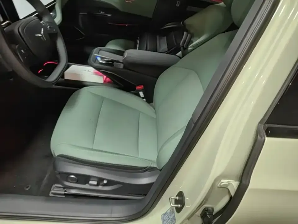 Hongqi Hongqi EH7