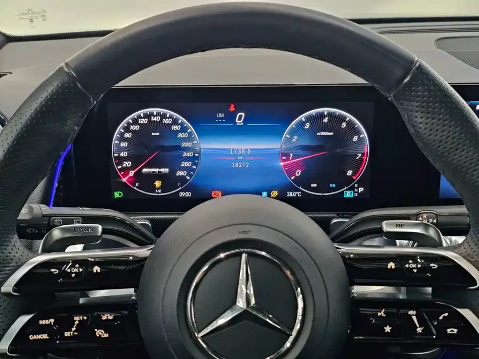 Mercedes-Benz GLB AMG