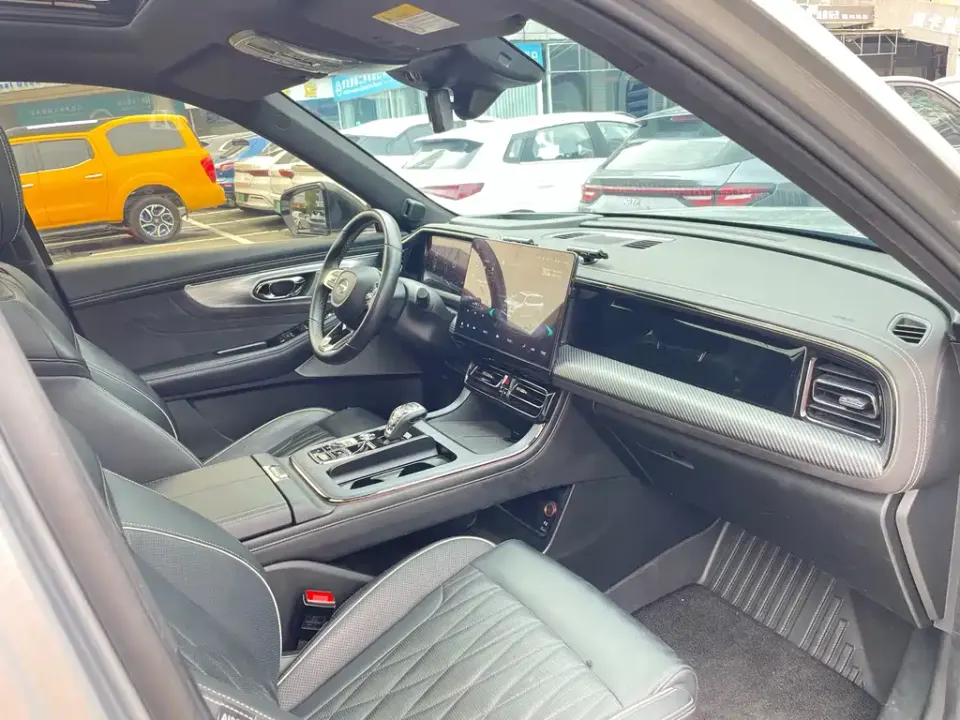 GAC Trumpchi GS8