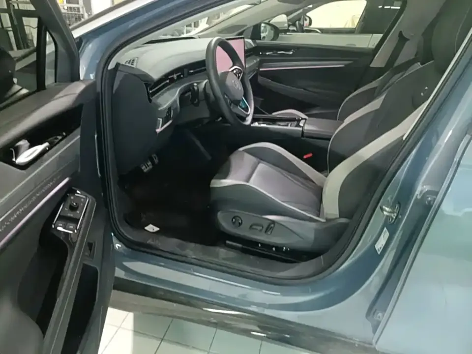 Volkswagen ID.7 VIZZION