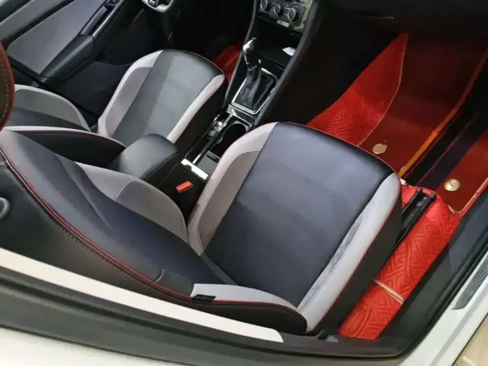 Jetta VS7